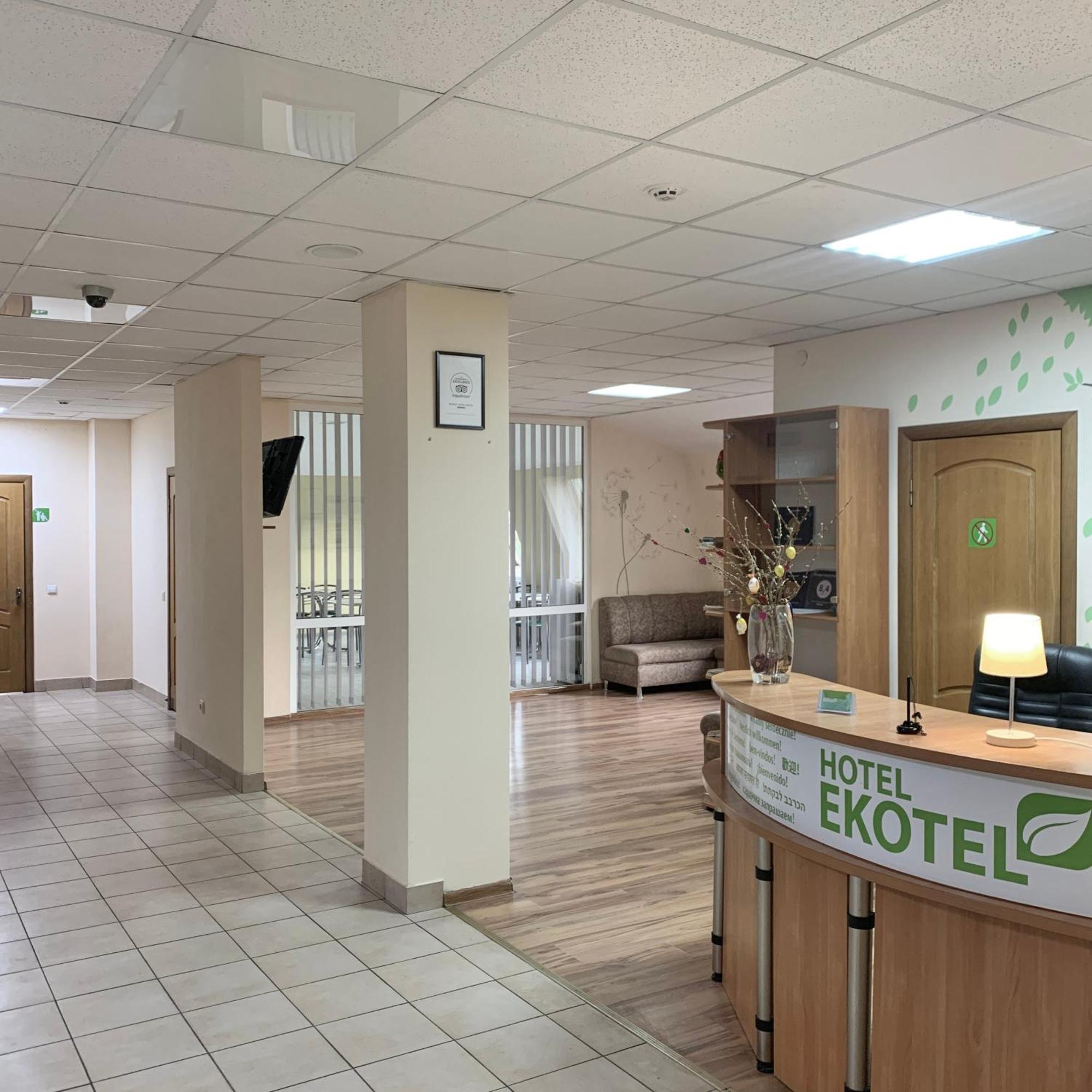 Budget Hotel Ekotel Leópolis Exterior foto