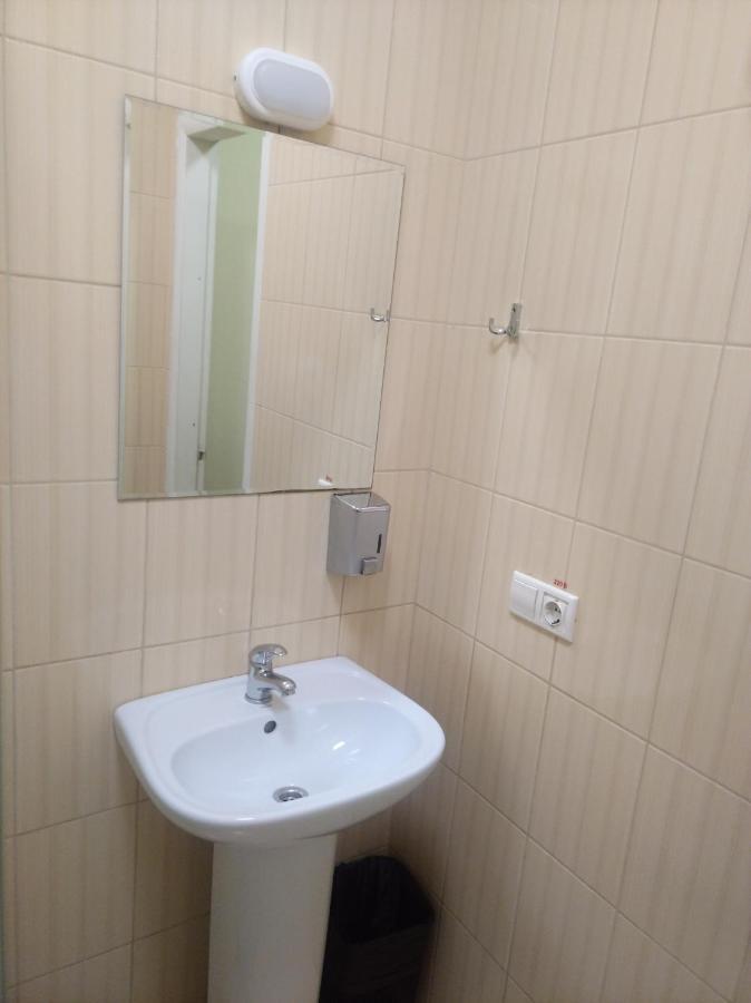 Budget Hotel Ekotel Leópolis Exterior foto